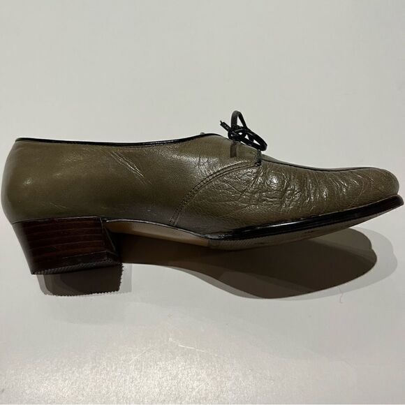 Christian Pellet France loafers Gray with black trim size 5 EE - Picture 7 of 12